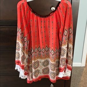 Flowy cute red blouse oversize